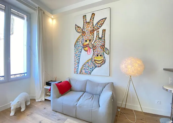 شقة Beautiful 2 Bedrooms 2 Bathrooms Center Of *